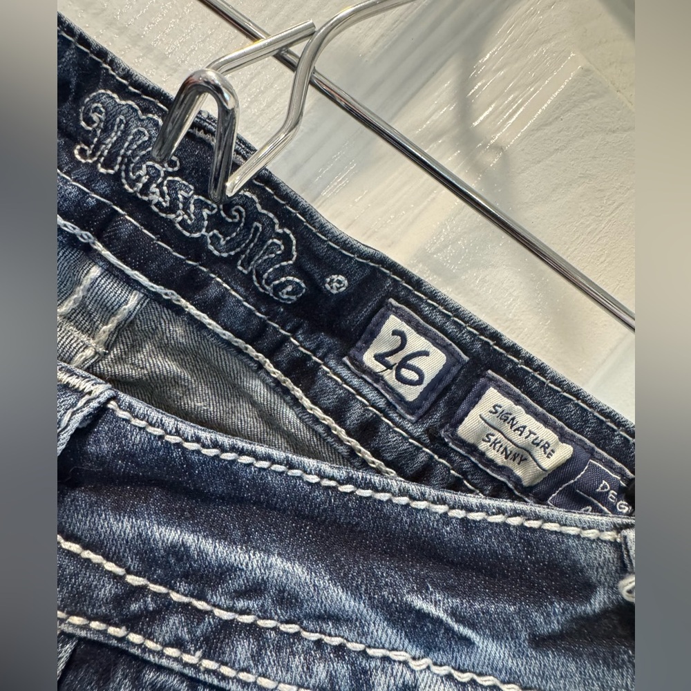 Miss Me Women's Dark Blue Skinny Cut Jeans with Embroidery Size 26 - Picture 5 of 6
